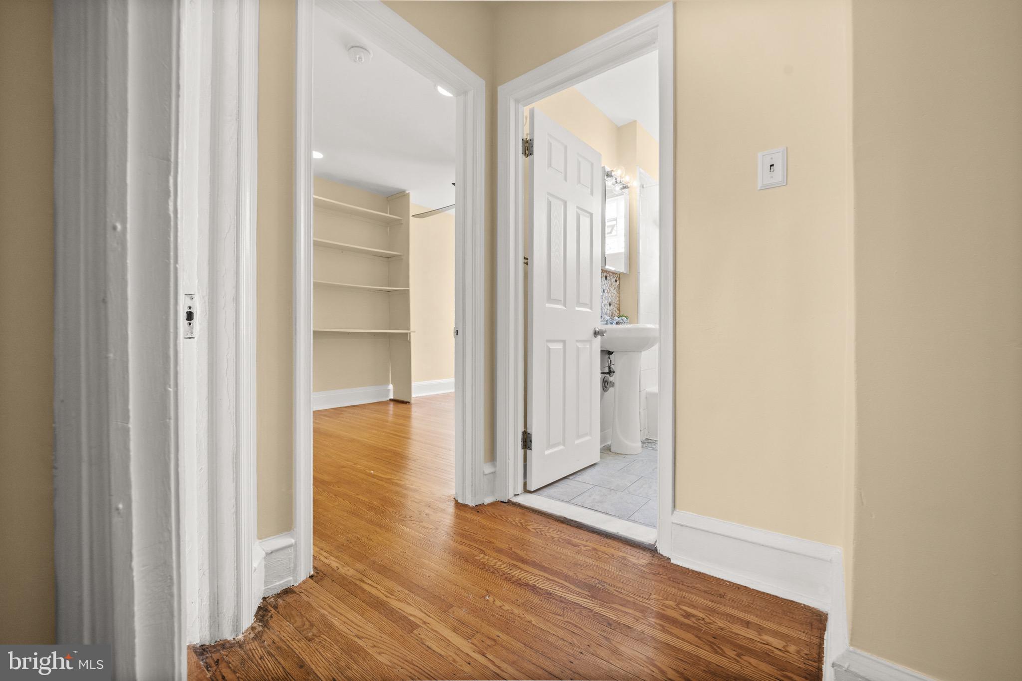 1063 Edgemore Road Philadelphia, PA 19151 - Photo 16 of 22 Gallery Image 16
