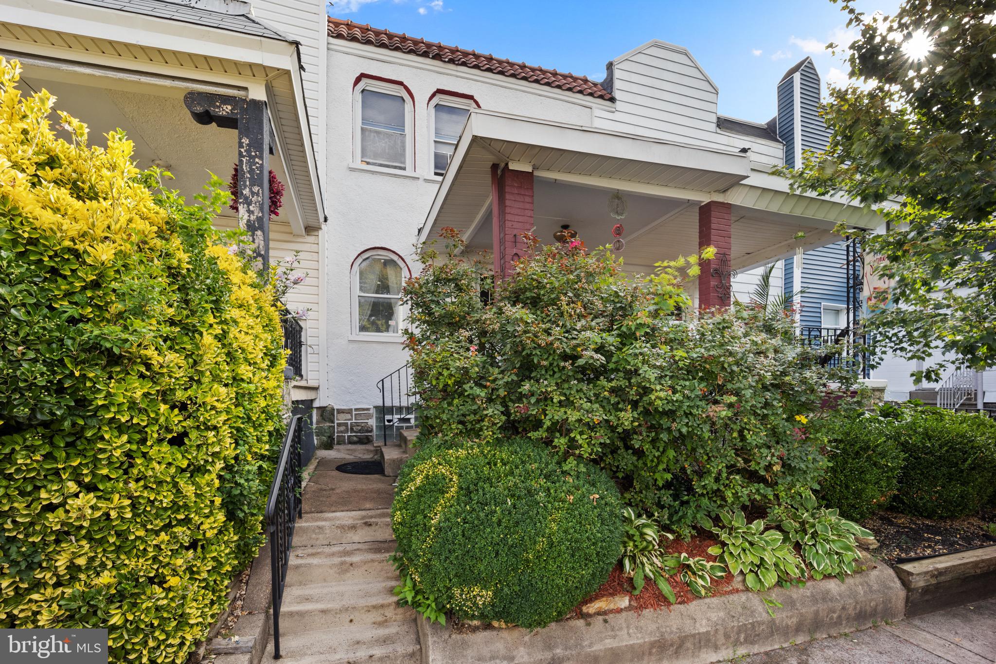 1063 Edgemore Road Philadelphia, PA 19151 - Photo 2 of 22 Gallery Image 2