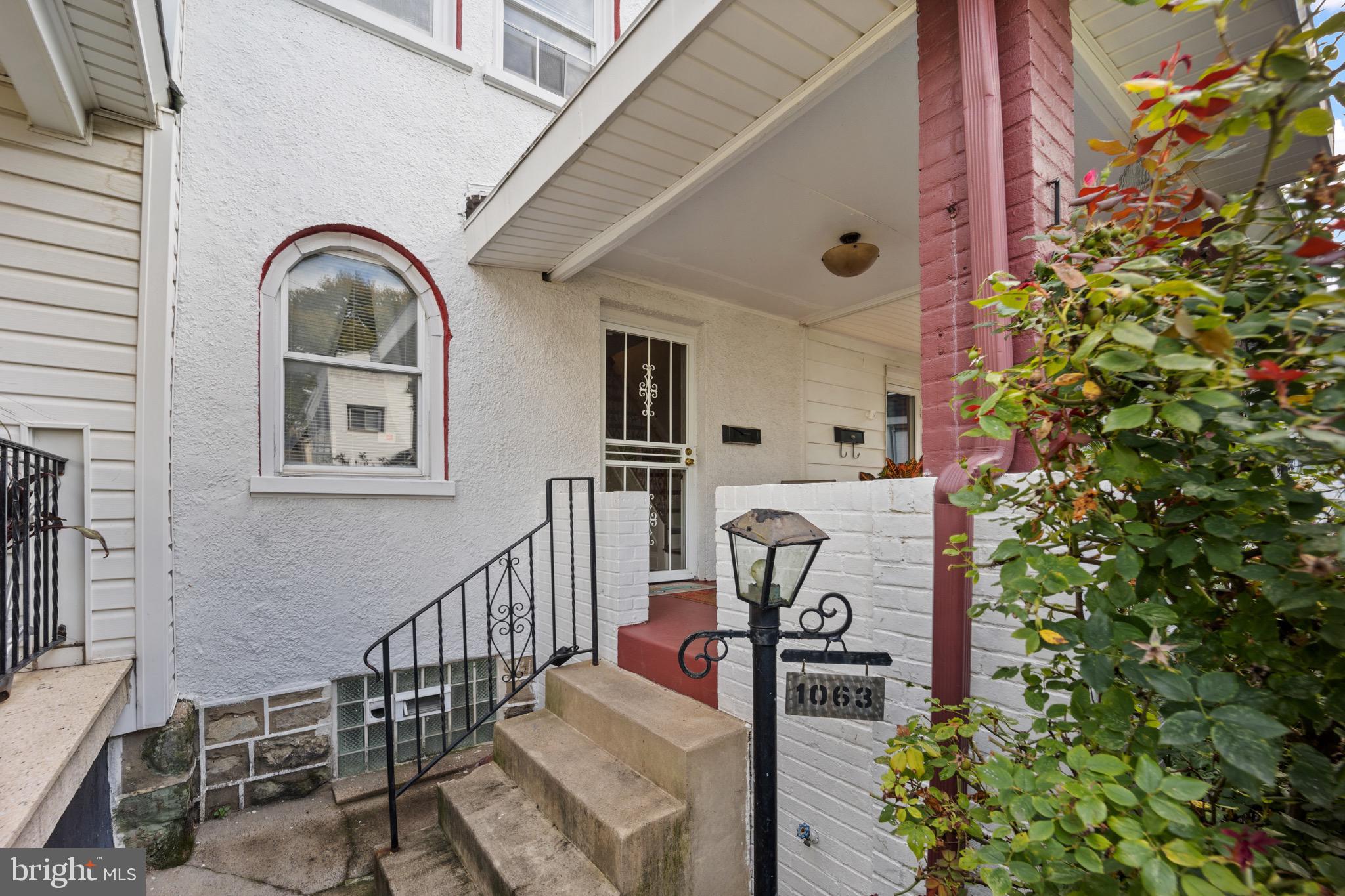 1063 Edgemore Road Philadelphia, PA 19151 - Photo 3 of 22 Gallery Image 3