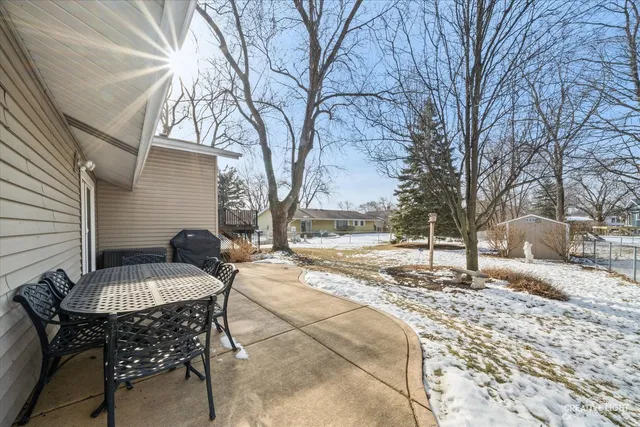 $547,500 | 6828 Kincaid Court, Woodridge, IL 60517