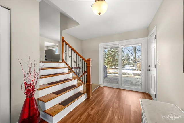 $547,500 | 6828 Kincaid Court, Woodridge, IL 60517