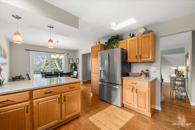 $547,500 | 6828 Kincaid Court, Woodridge, IL 60517