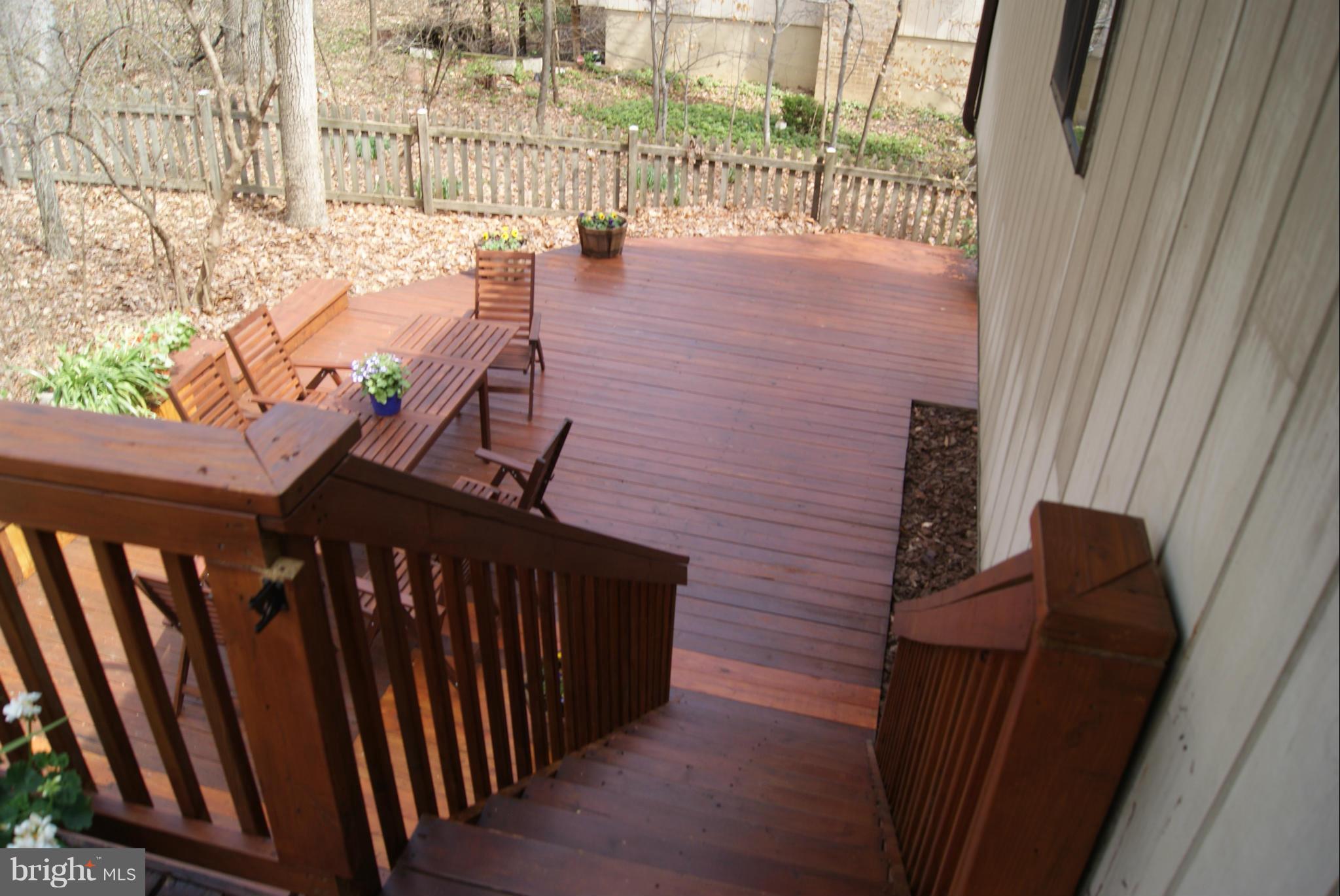 9501 Good Lion Road Columbia, MD 21045 - Photo 22 of 23 Exterior (Rear)