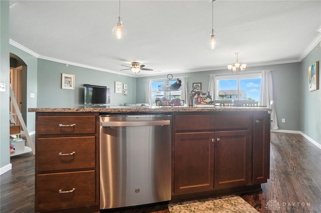 117 Old Pond Road Springboro, OH 45066 - Photo 21 of 50 Stainless steel dishwasher built into island