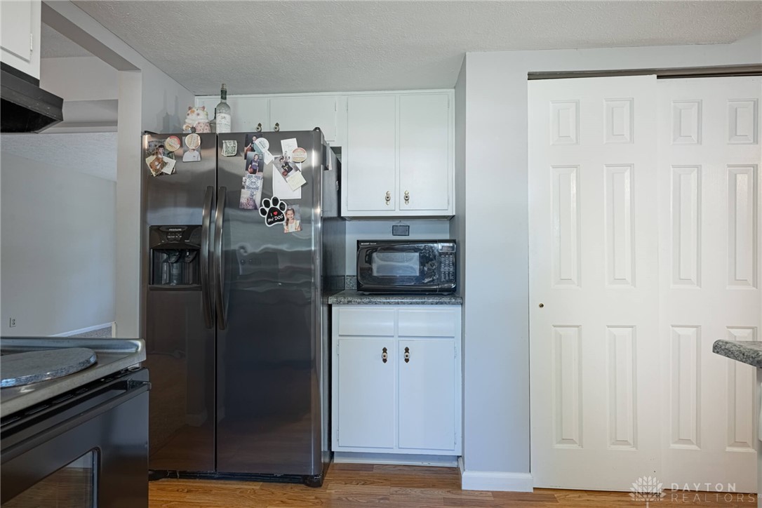 2447 Hemphill Road Kettering, OH 45440 - Photo 12 of 37 Gallery Image 12