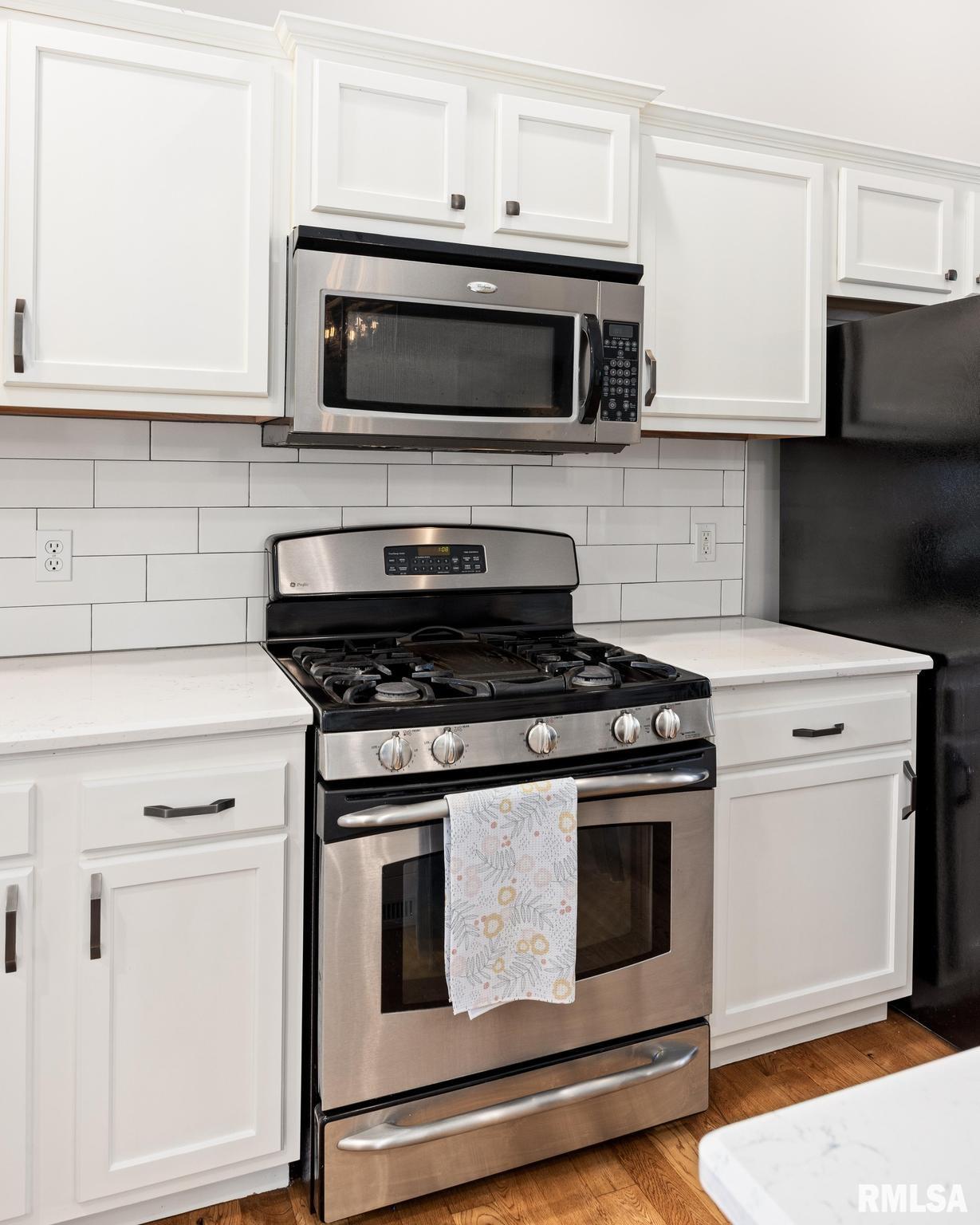 800 Simon Street Washington, IL 61571 - Photo 13 of 45