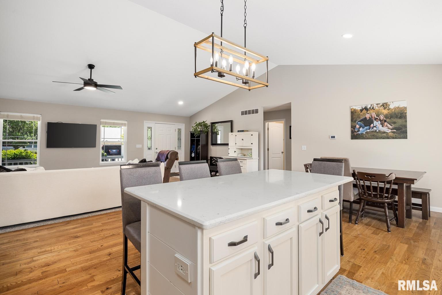 800 Simon Street Washington, IL 61571 - Photo 14 of 45