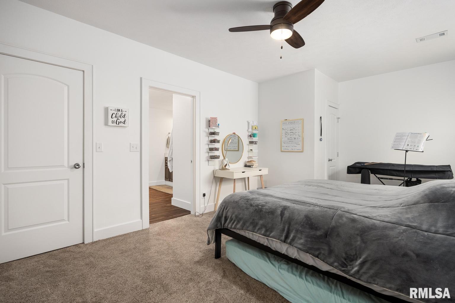 800 Simon Street Washington, IL 61571 - Photo 33 of 45