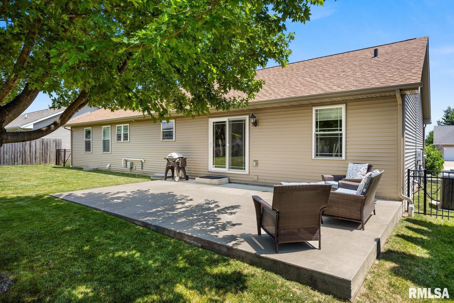 800 Simon Street Washington, IL 61571 - Photo 41 of 45