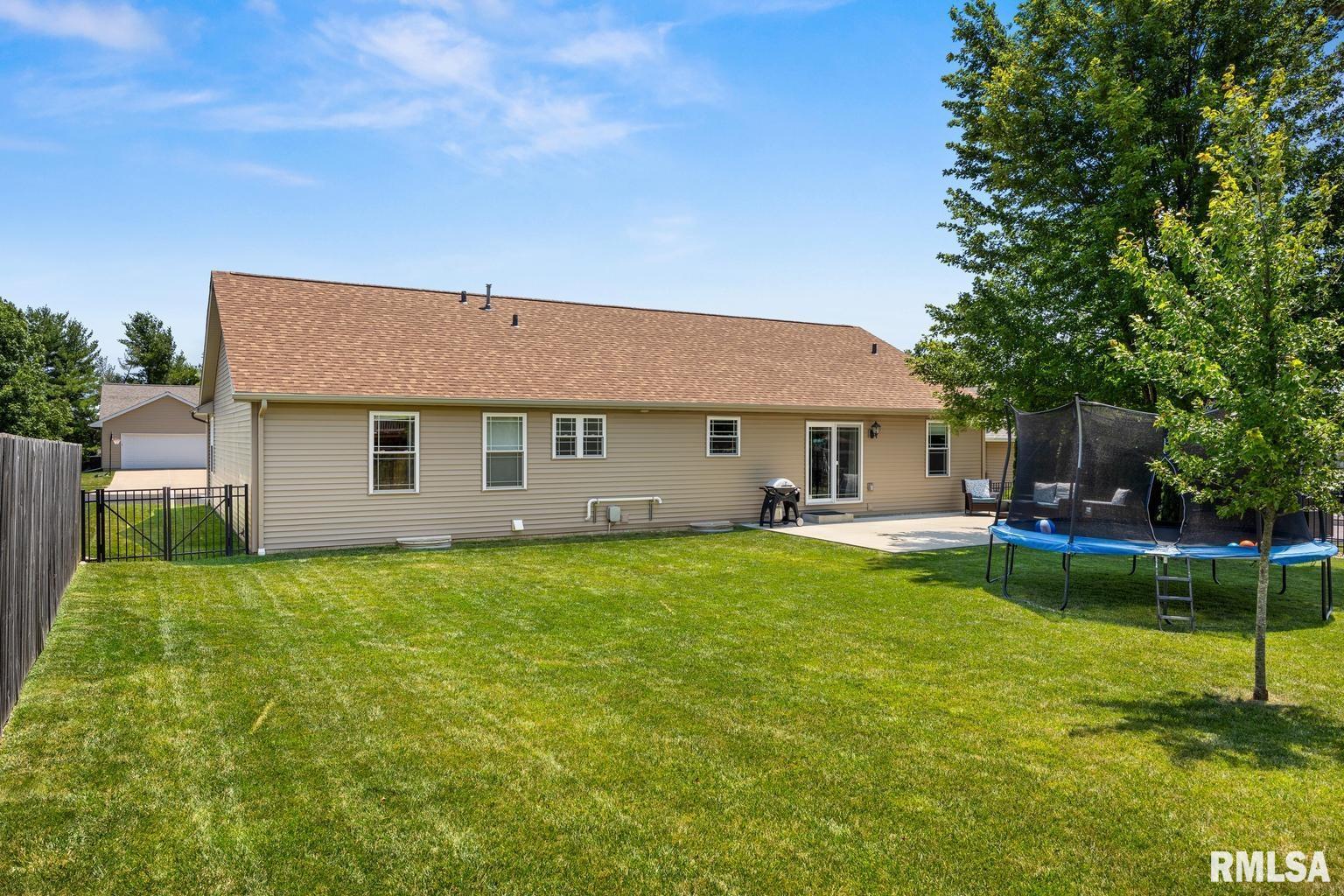 800 Simon Street Washington, IL 61571 - Photo 42 of 45