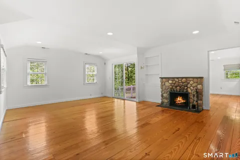 $795,000 | 4 Topping Lane, Norwalk, CT 06854