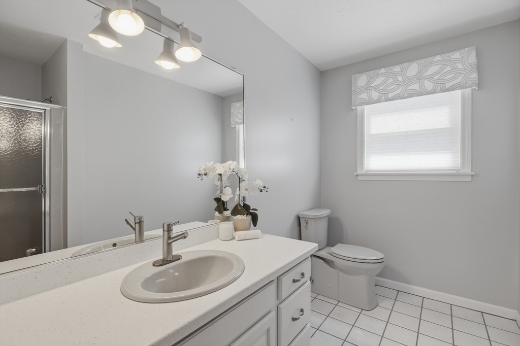 191 Ruggles Street Westborough, MA 01581 - Photo 34 of 42