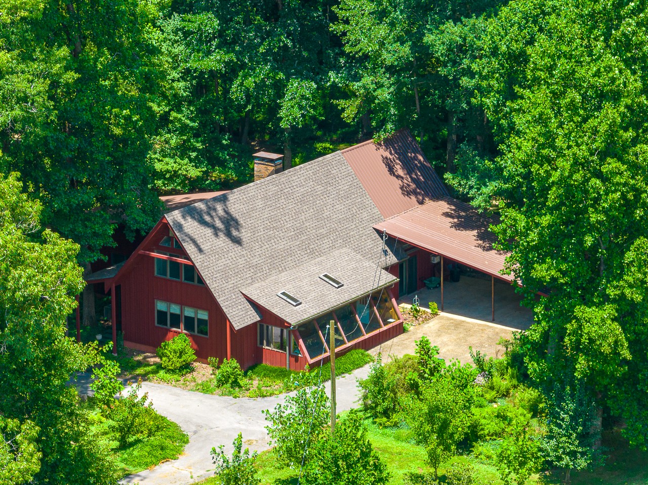 253 Hunter Road Fayetteville, TN 37334 - Photo 60 of 61 an aerial view of a house