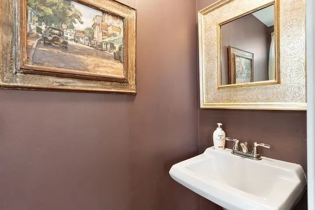 $1,975,000 | 4 Norwood Avenue, Rockport, MA 01966