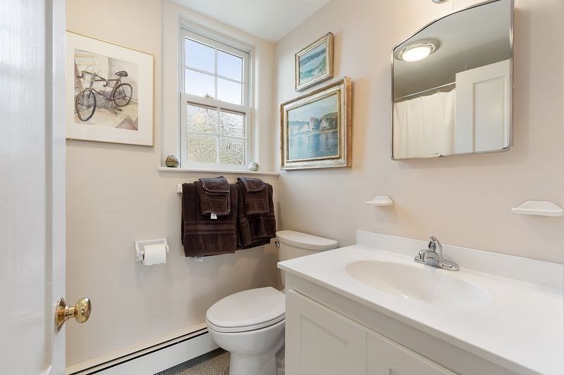 4 Norwood Avenue Rockport, MA 01966 - Photo 23 of 26