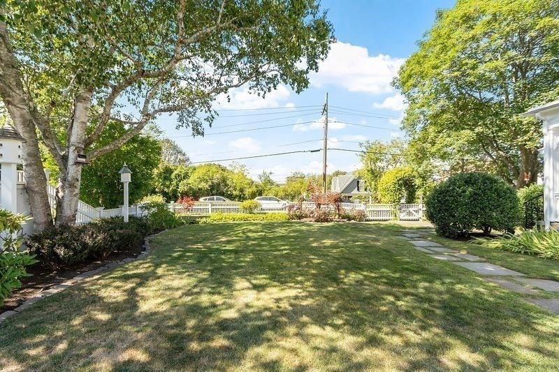 4 Norwood Avenue Rockport, MA 01966 - Photo 4 of 26