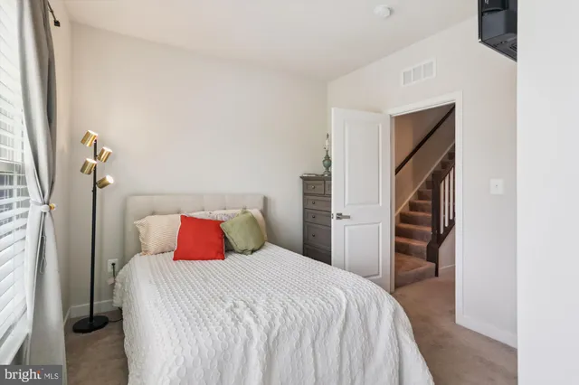 $479,999 | 4762 Towne Square Boulevard, Suitland, MD 20746