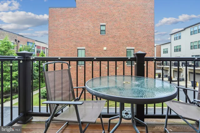 $479,999 | 4762 Towne Square Boulevard, Suitland, MD 20746