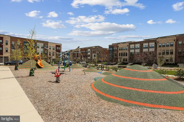 $479,999 | 4762 Towne Square Boulevard, Suitland, MD 20746