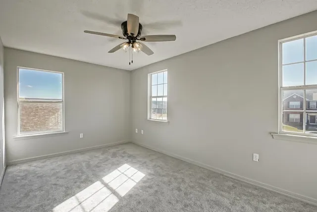 $299,900 | 404 Creekside Court, Covington, LA 70435