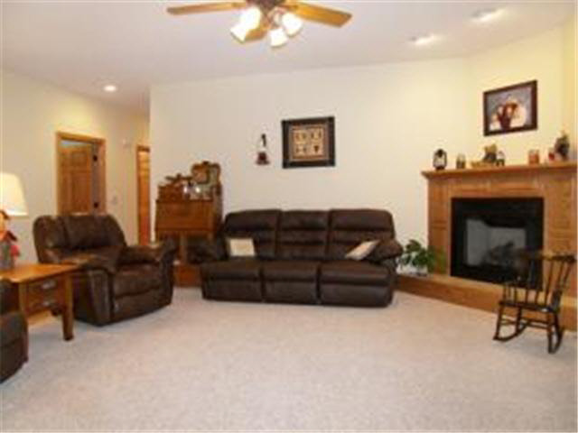 7635 Cty 22 Road Houston, MN 55943 - Photo 4 of 25
