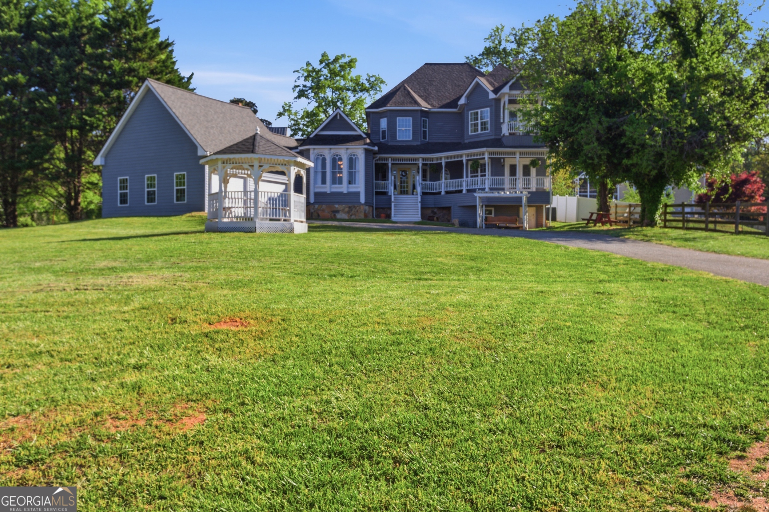 1910 Hancock Road Demorest, GA 30535 - Photo 6 of 55