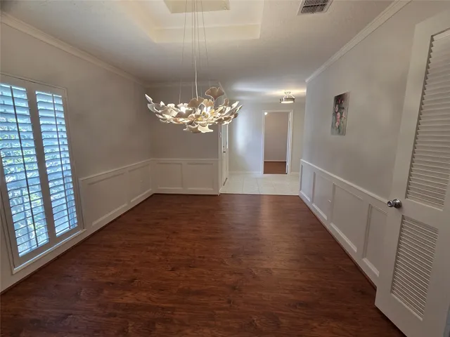 $493,000 | 418 Longview Drive, Sugar Land, TX 77478