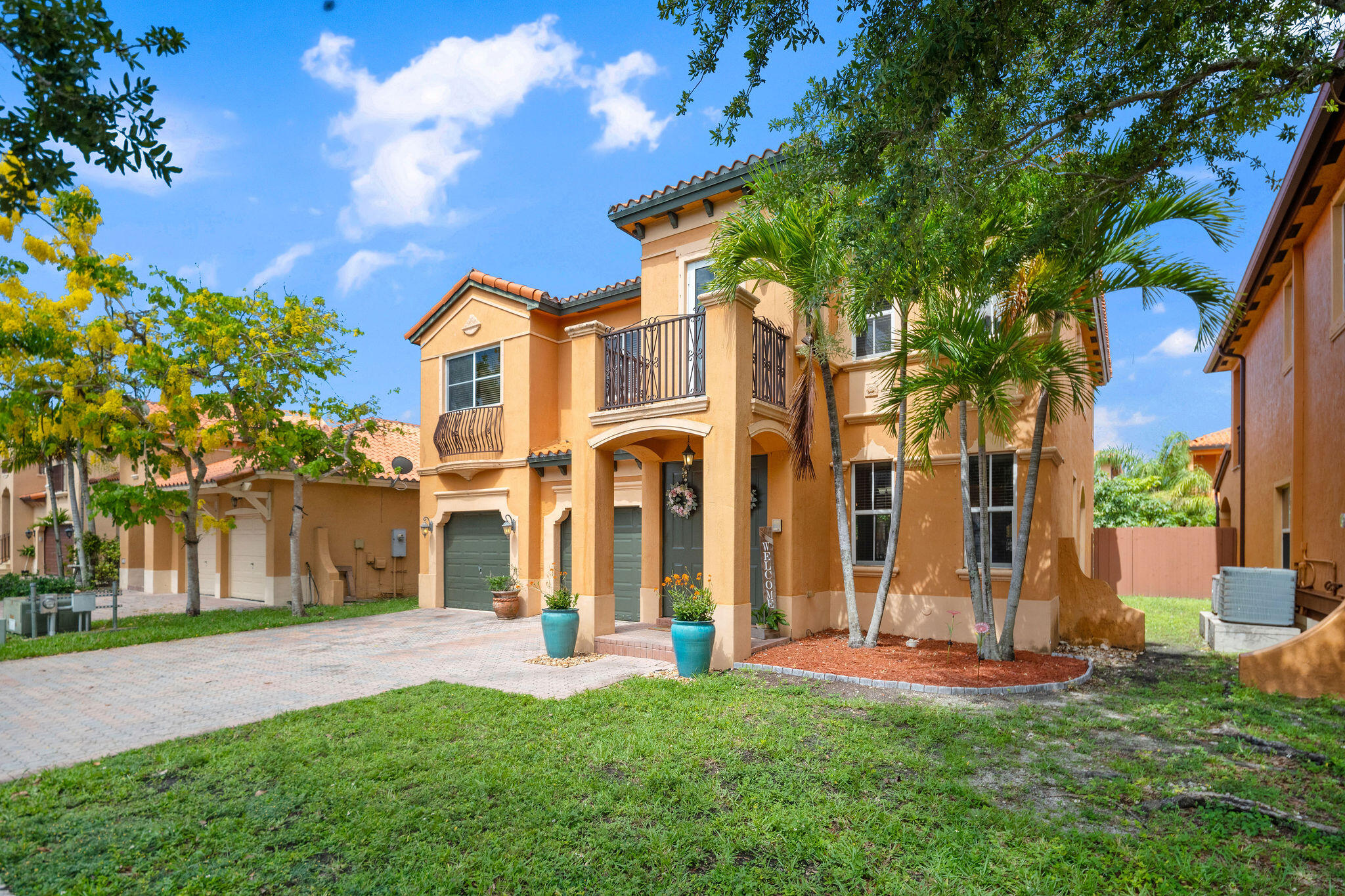3144 Southwest 154th Place Miami, FL 33185 - Photo 3 of 42 DSC02673