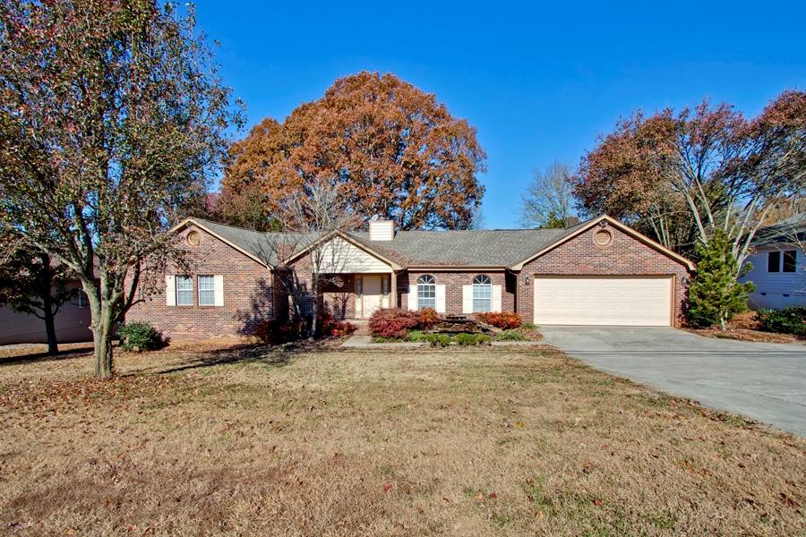 8849 Nubbin Ridge Road Knoxville, TN 37923 - Photo 1 of 24 Front