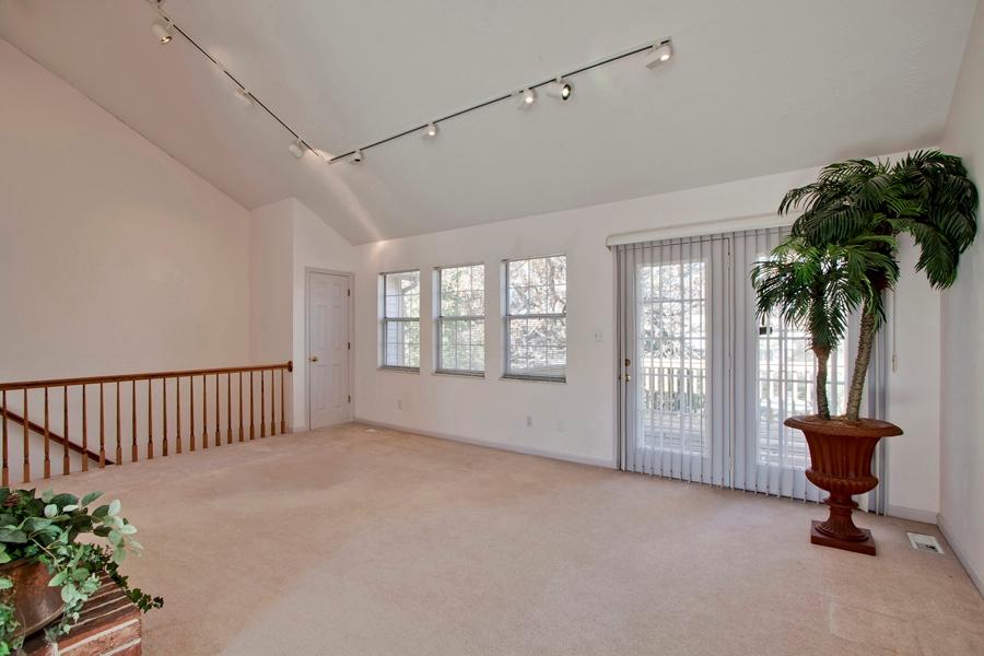 8849 Nubbin Ridge Road Knoxville, TN 37923 - Photo 8 of 24 Living