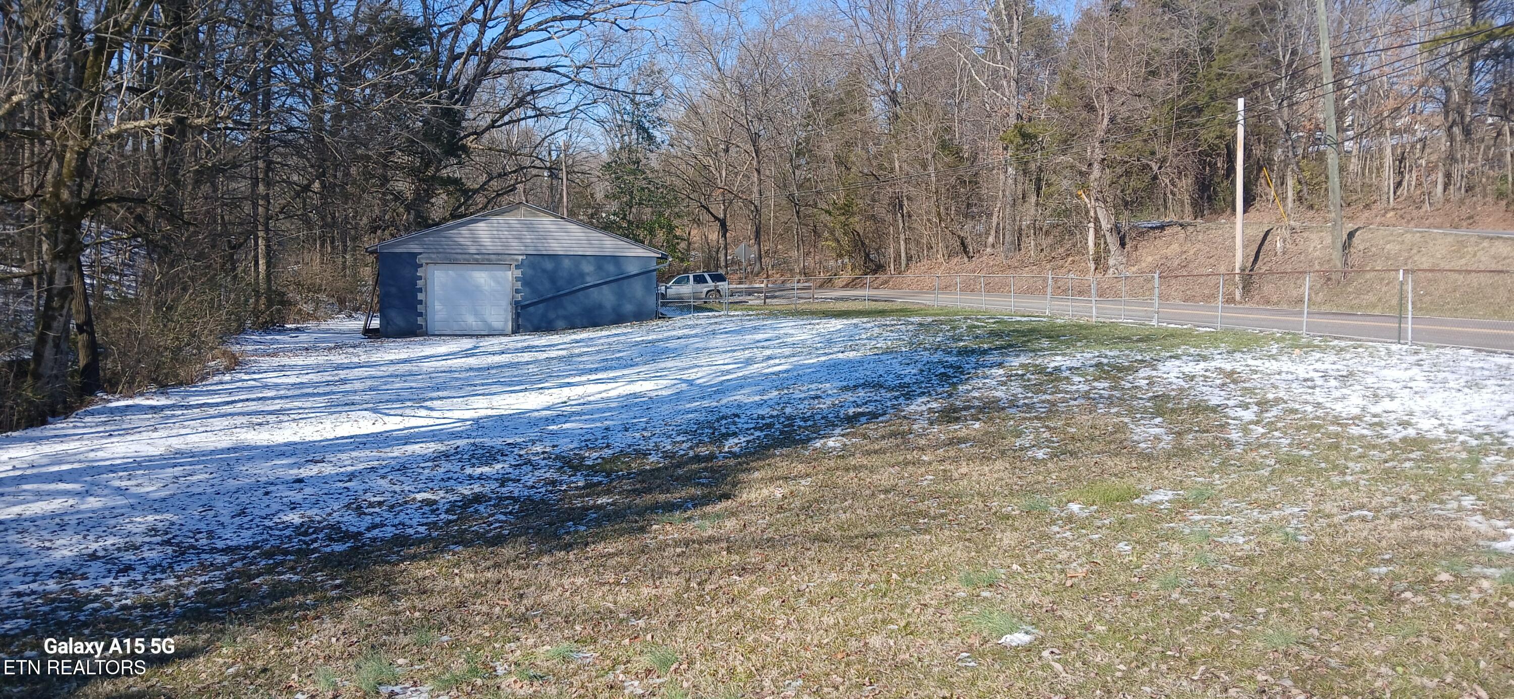 2405 Clearwater Road Athens, TN 37303 - Photo 2 of 17 Left End of Building