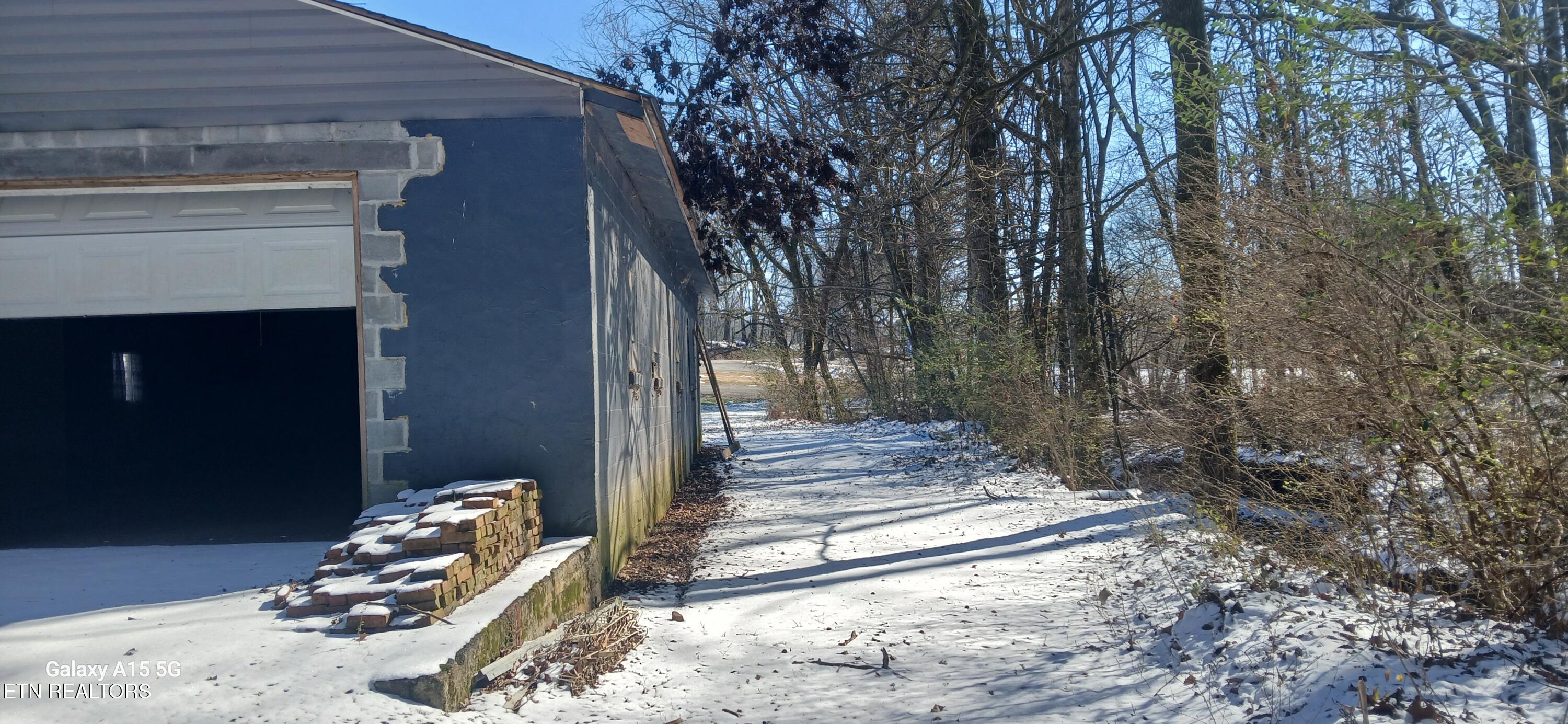2405 Clearwater Road Athens, TN 37303 - Photo 9 of 17 Rear of Building