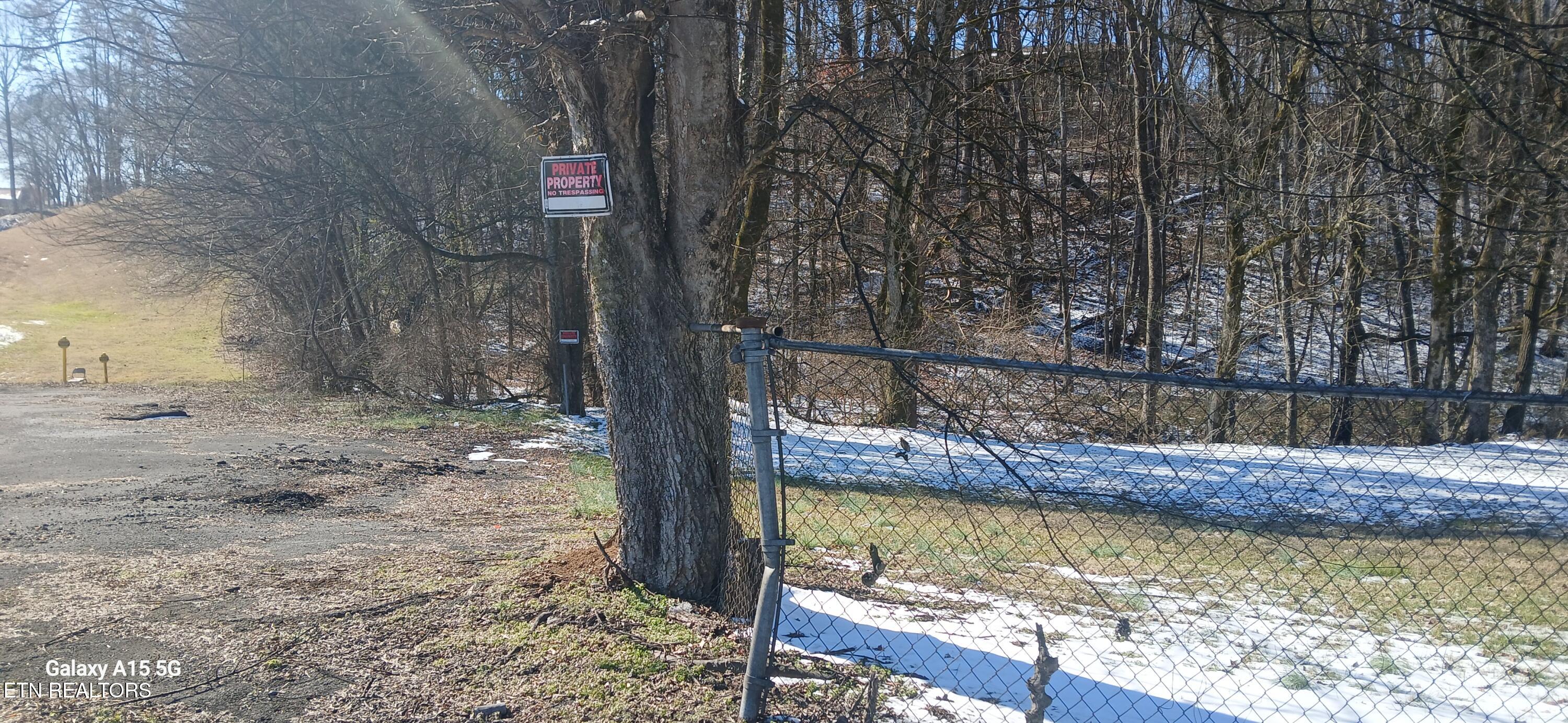 2405 Clearwater Road Athens, TN 37303 - Photo 10 of 17 Property Line Left