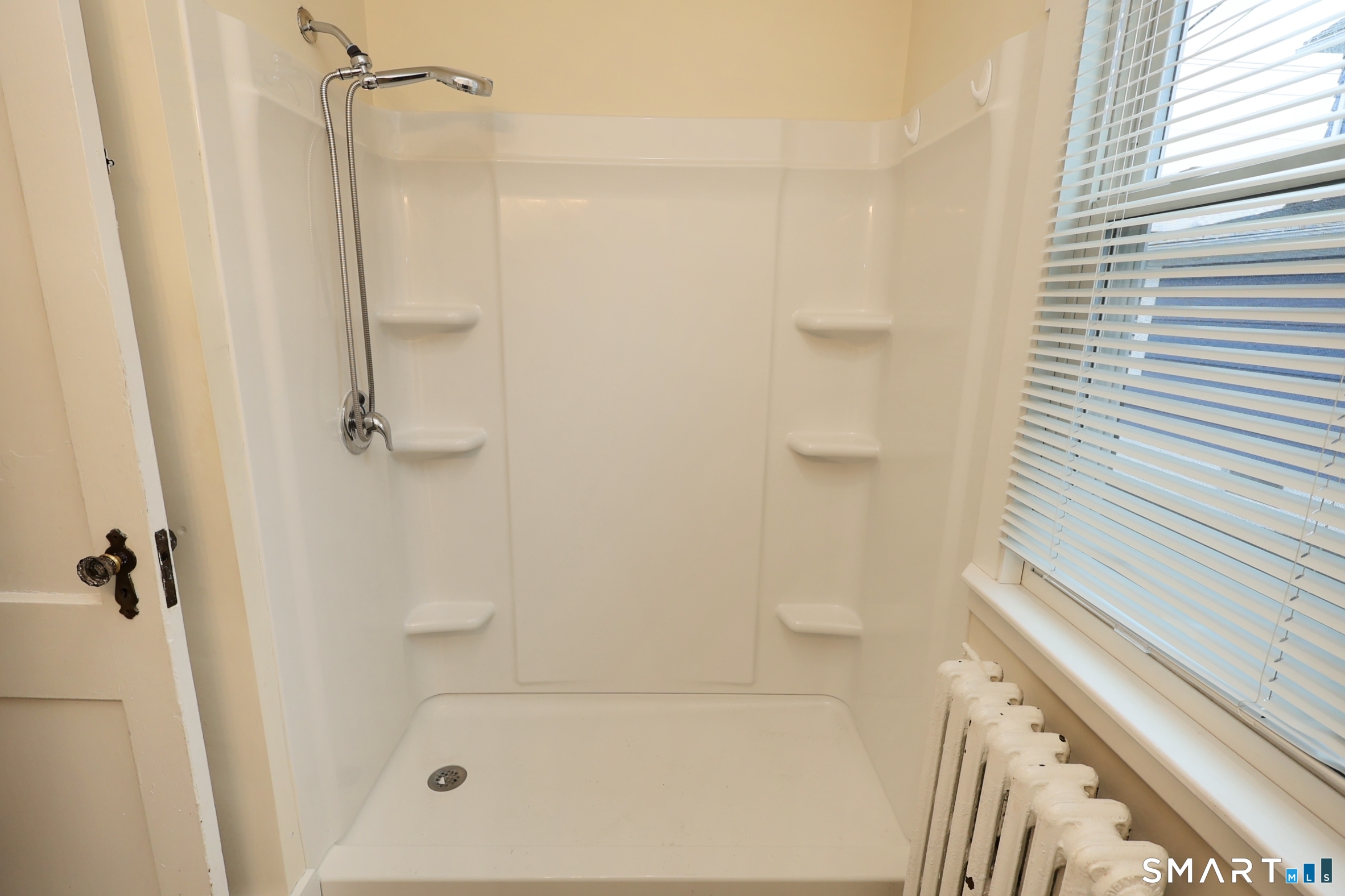 146 Division Street, Unit 1 Ansonia, CT 06401 - Photo 17 of 27