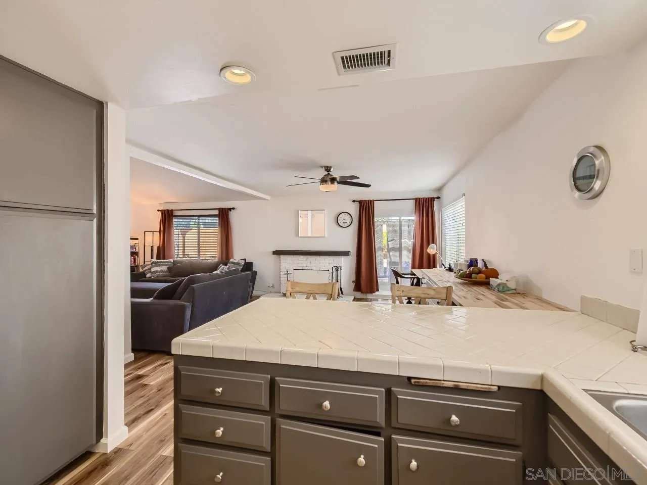 9250 Pennywood Road Santee, CA 92071 - Photo 10 of 24 Gallery Image 10
