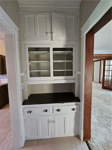 $325,000 | 207 South Ives Street, Highland, KS 66035