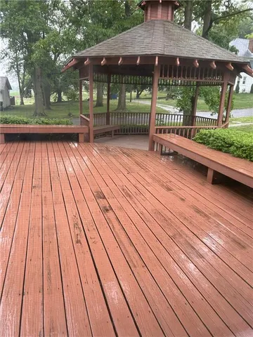 $325,000 | 207 South Ives Street, Highland, KS 66035