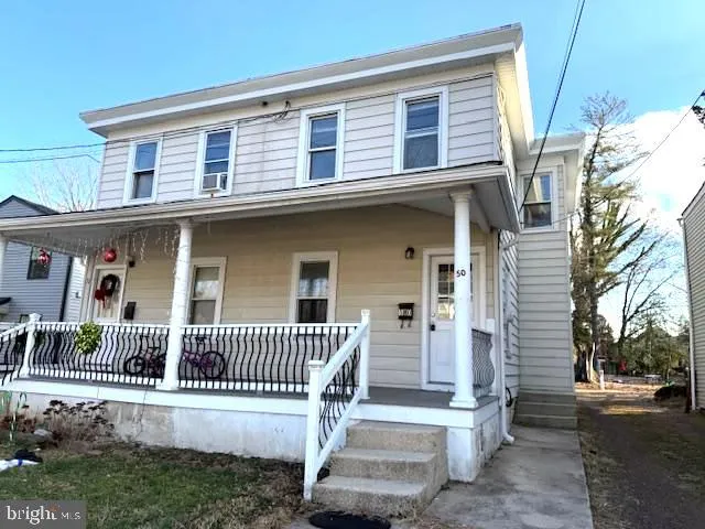 $2,300 | 50 East 3rd Street, Moorestown, NJ 08057