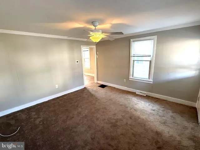 $2,300 | 50 East 3rd Street, Moorestown, NJ 08057