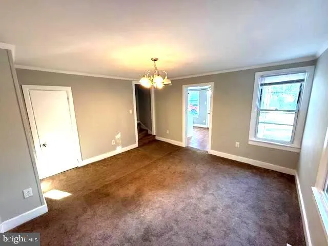 $2,300 | 50 East 3rd Street, Moorestown, NJ 08057