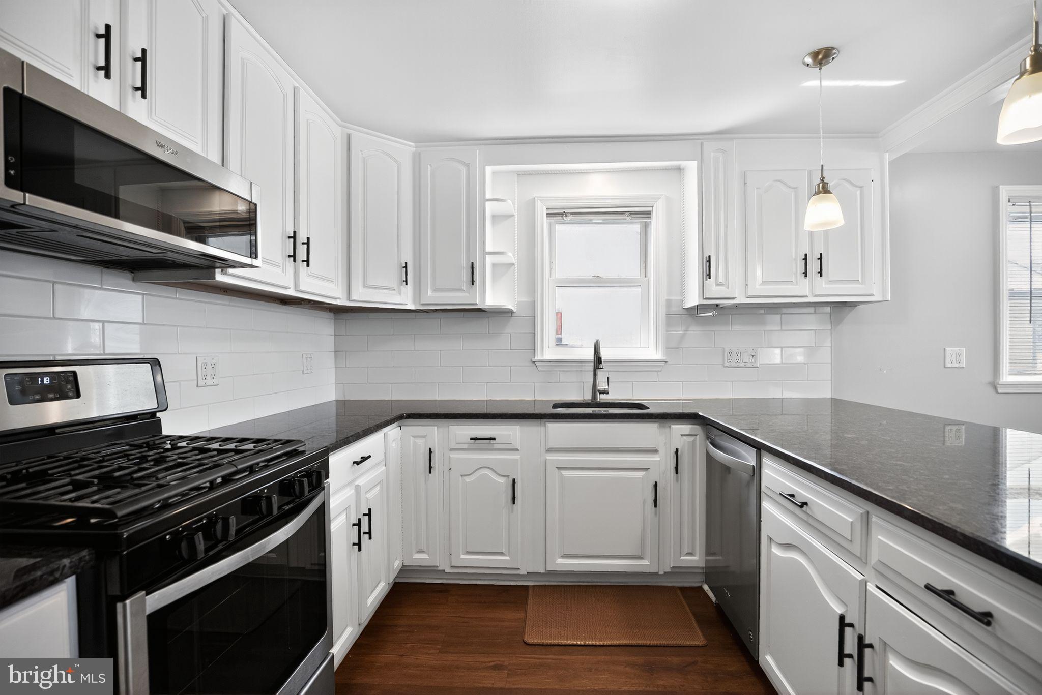 404 Greenwood Avenue Riverside, NJ 08075 - Photo 15 of 32