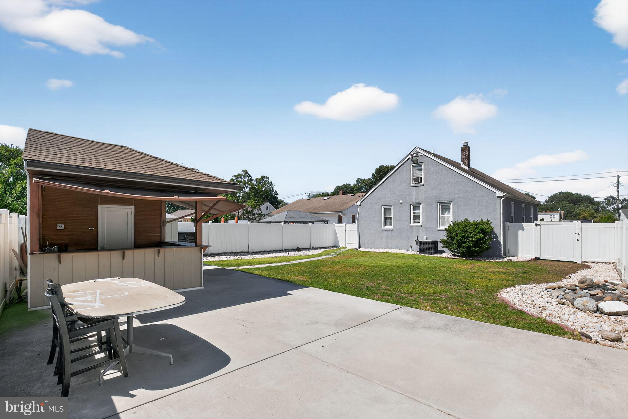 404 Greenwood Avenue Riverside, NJ 08075 - Photo 8 of 32