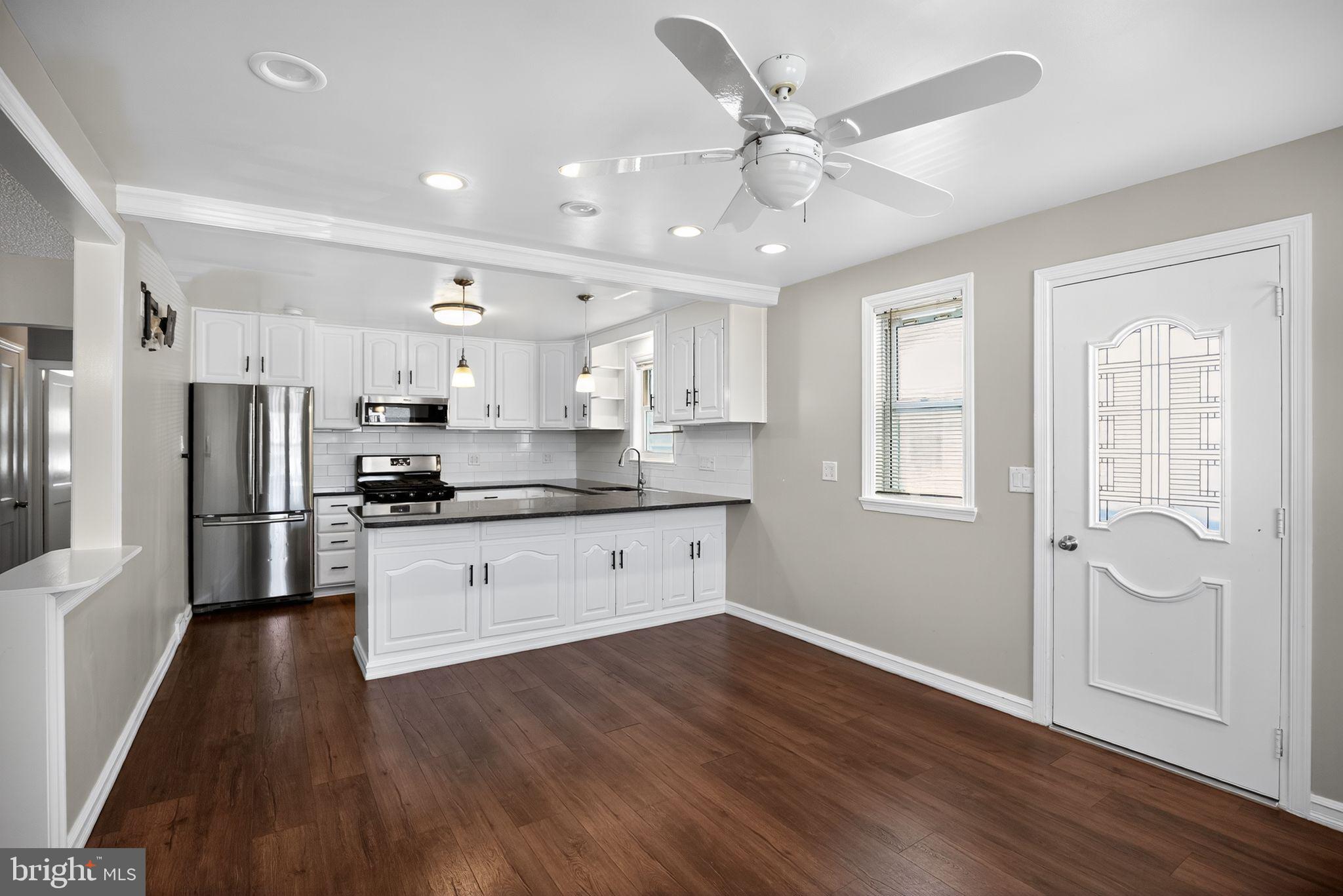 404 Greenwood Avenue Riverside, NJ 08075 - Photo 9 of 32