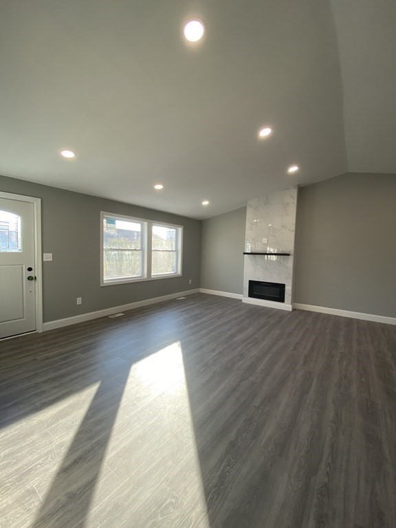 44 Hancock Street Fall River, MA 02721 - Photo 2 of 17 Gallery Image 2