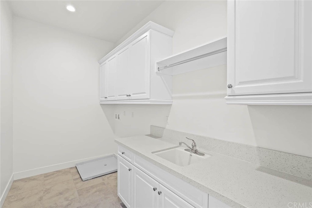 104 Interstellar Irvine, CA 92618 - Photo 16 of 18