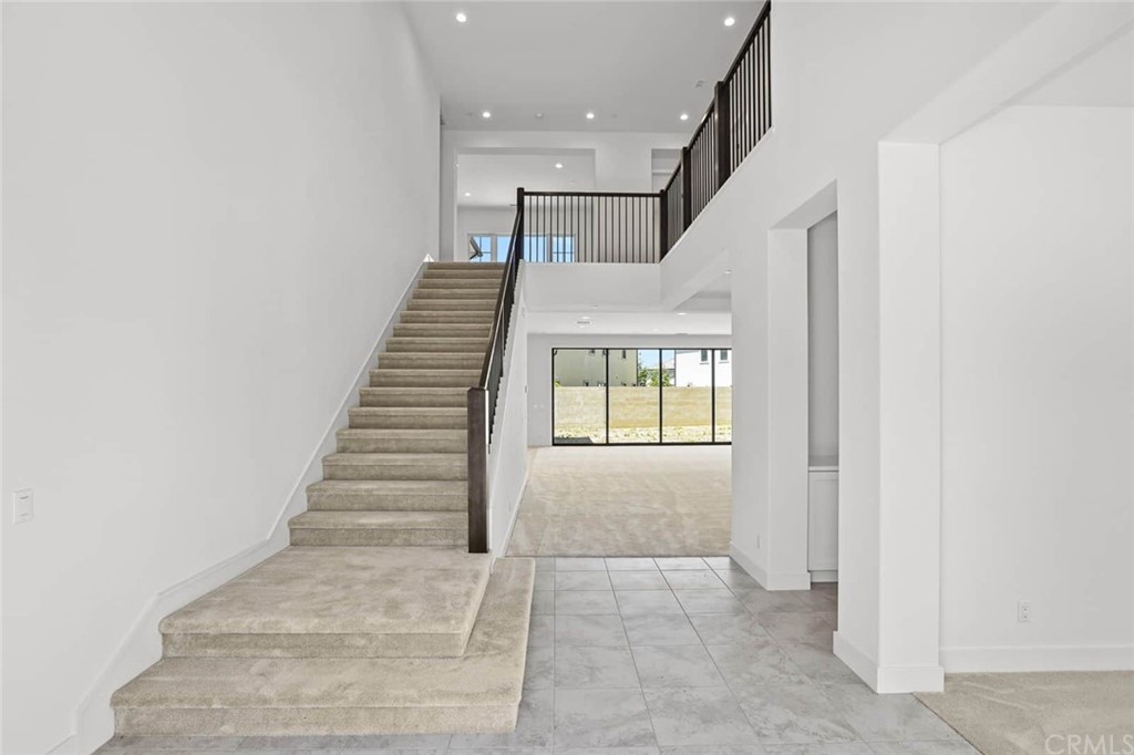 104 Interstellar Irvine, CA 92618 - Photo 3 of 18