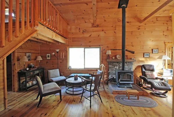 $299,900 | S12905 Pearl Road, Spring Green, WI 53588