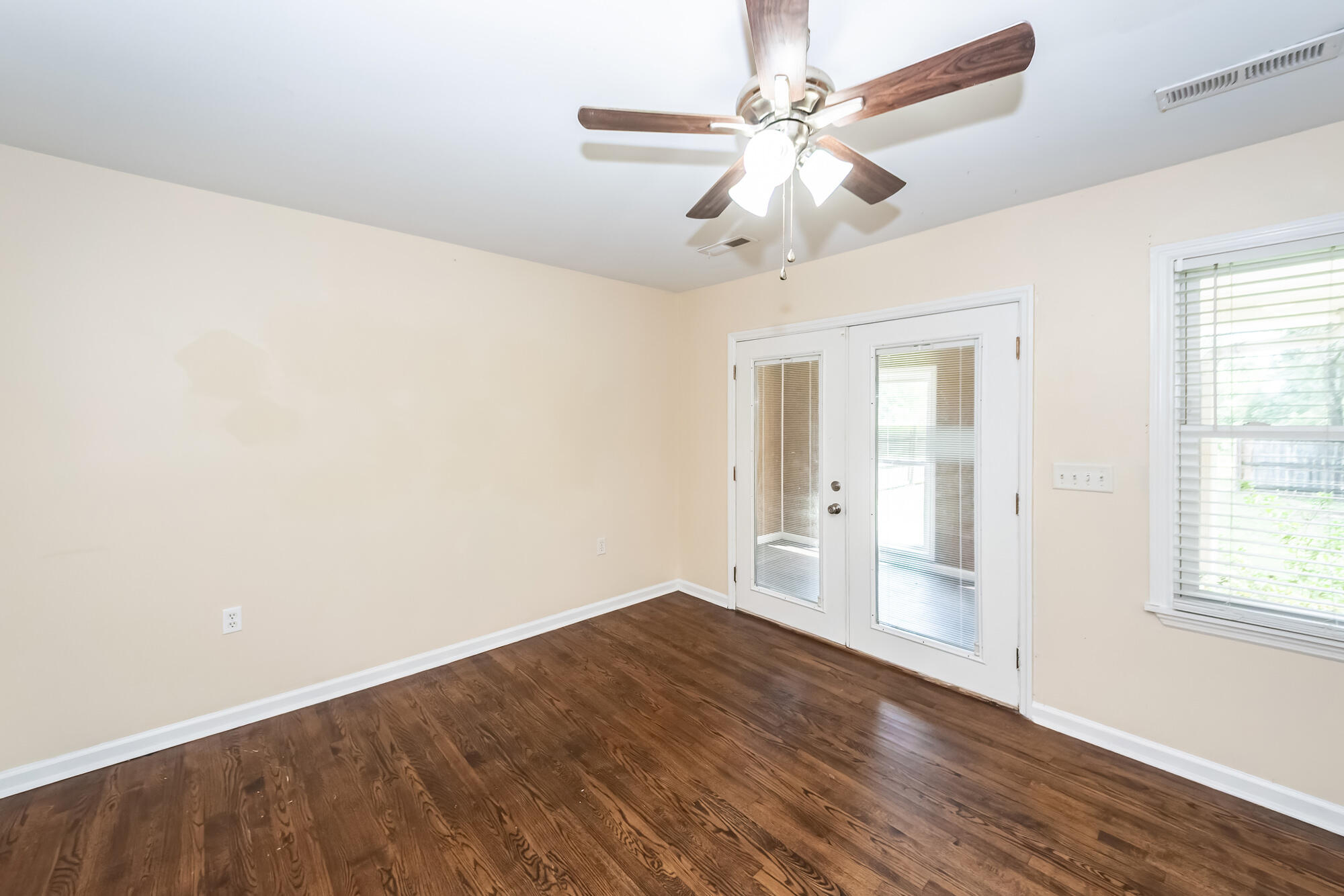 2126 State Road Summerville, SC 29486 - Photo 10 of 45 10