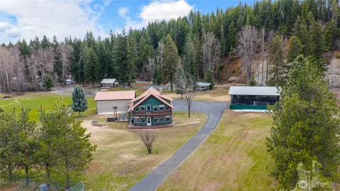 $1,495,000 | 4010 Teanaway Rd Middle Fork, Cle Elum, WA 98922
