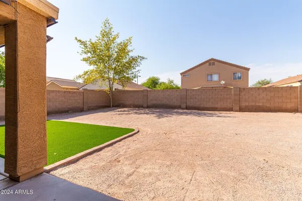 $2,000 | 23690 West Bowker Street, Buckeye, AZ 85326
